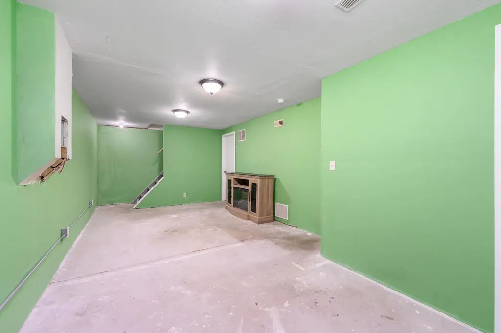 207 N Florence Street Wichita KS 67212
