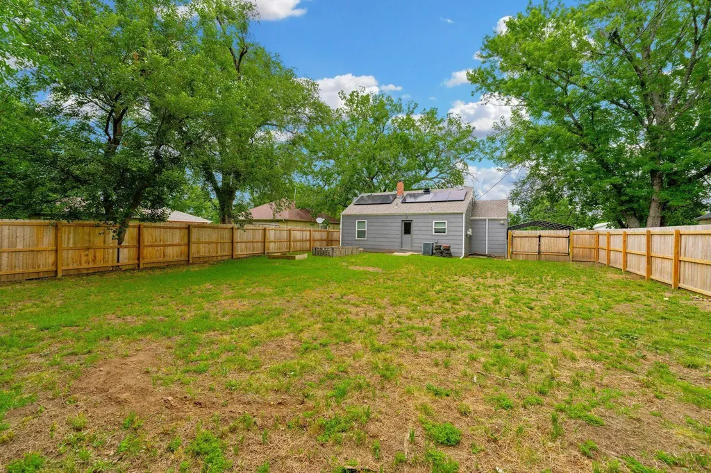 207 N Florence Street Wichita KS 67212