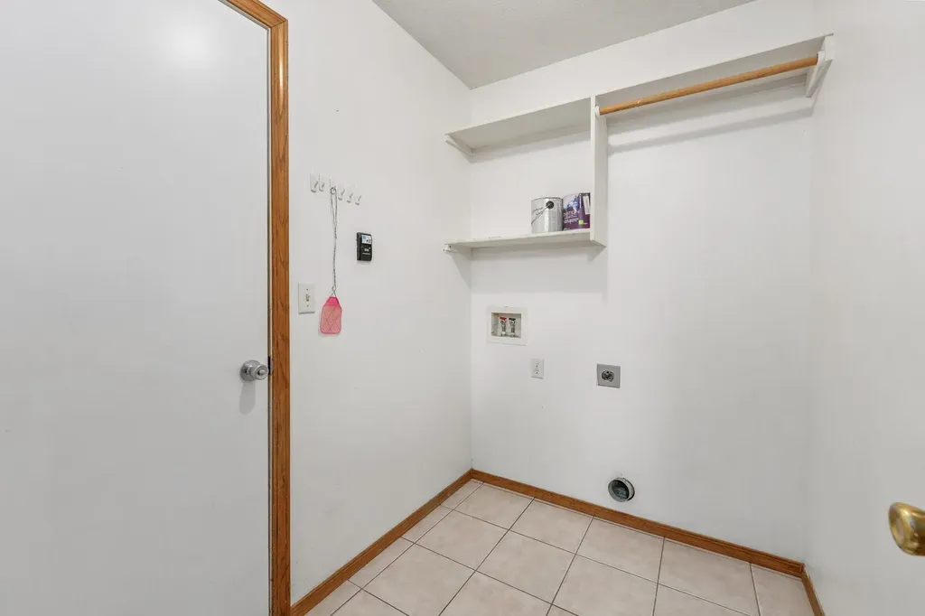 10905 W Ryan Wichita KS 67205