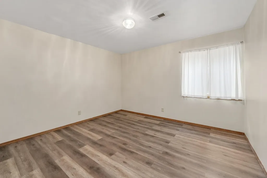 10905 W Ryan Wichita KS 67205