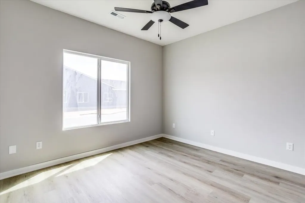 5433 N Briskbay Court Maize KS 67101
