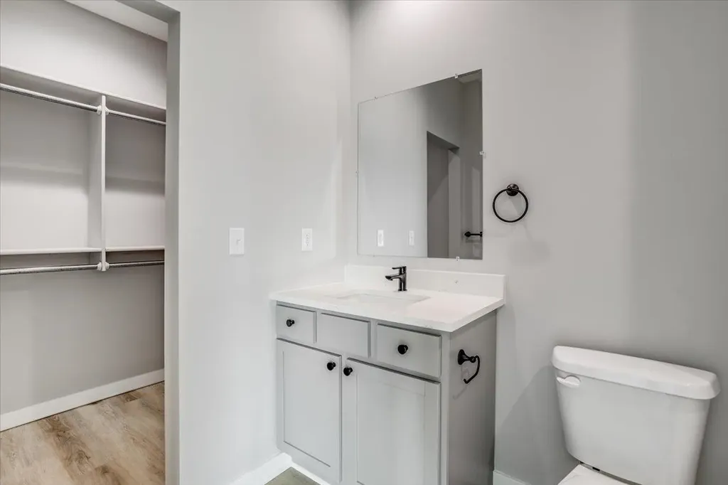 5433 N Briskbay Court Maize KS 67101