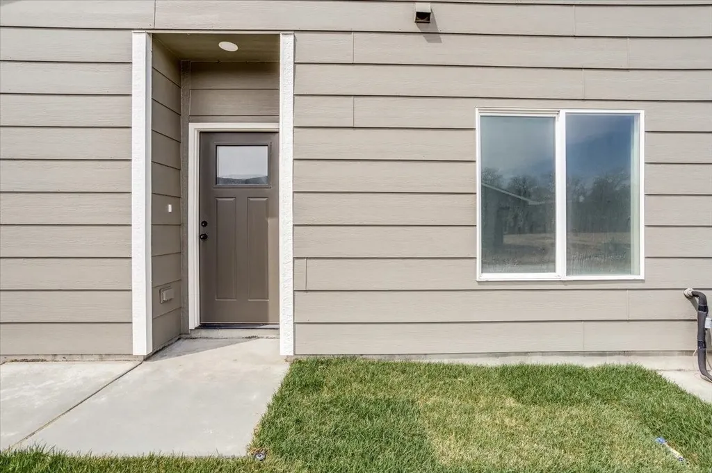 5433 N Briskbay Court Maize KS 67101