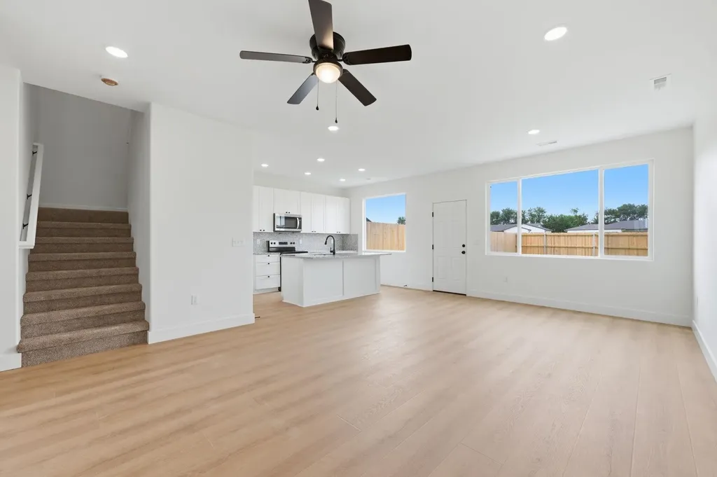 707 E Briarbrook Lane Park City KS 67147-1122