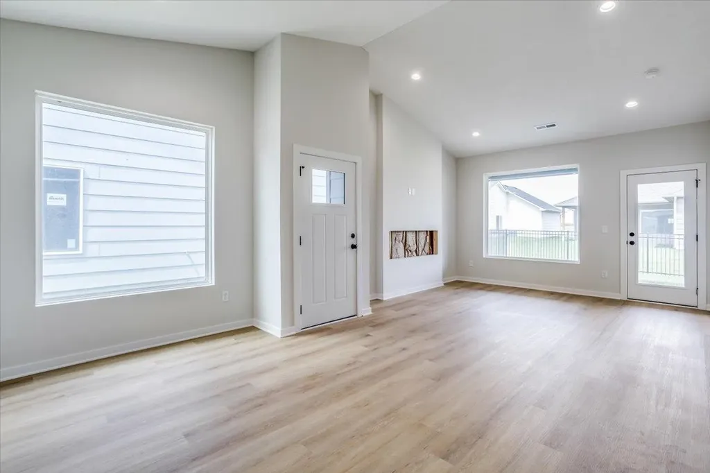 5426 N Briskbay Court Maize KS 67101