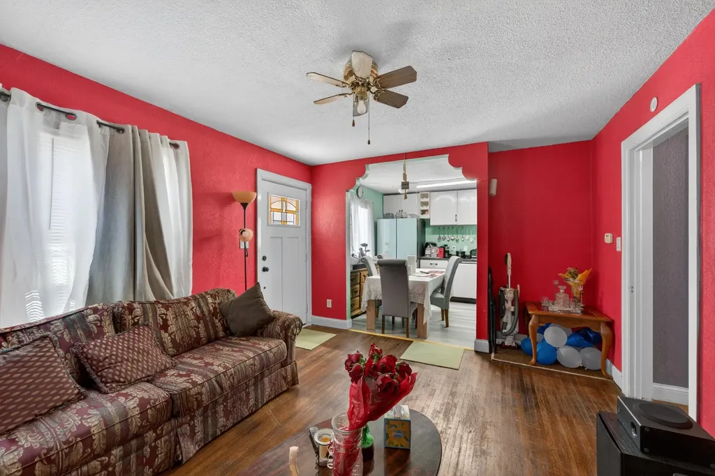 2135 S Washington Wichita KS 67211