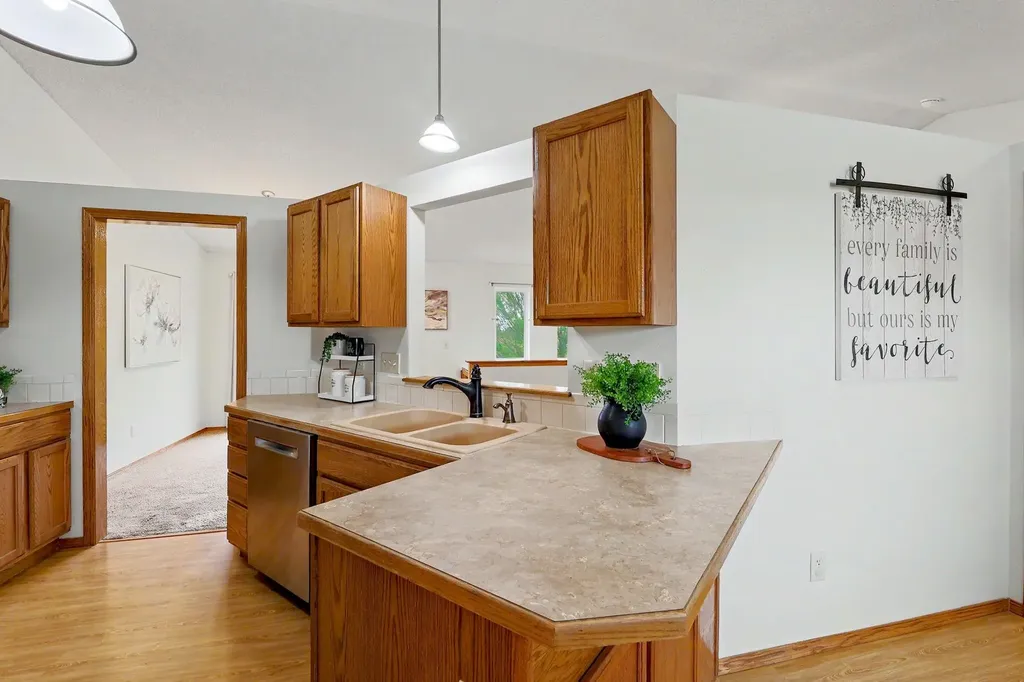 2353 S Milstead Court Wichita KS 67209