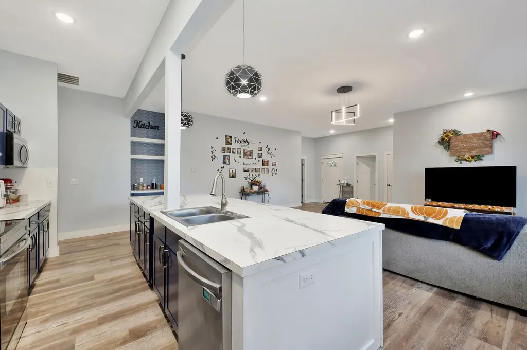 408 E 8th Street Newton KS 67114