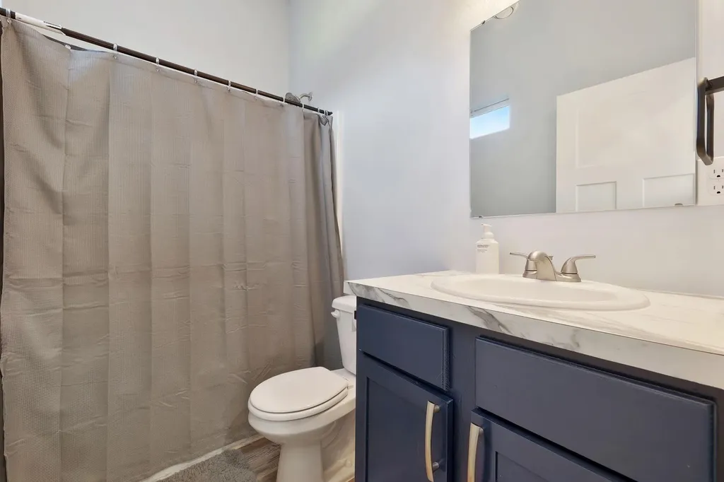 408 E 8th Street Newton KS 67114
