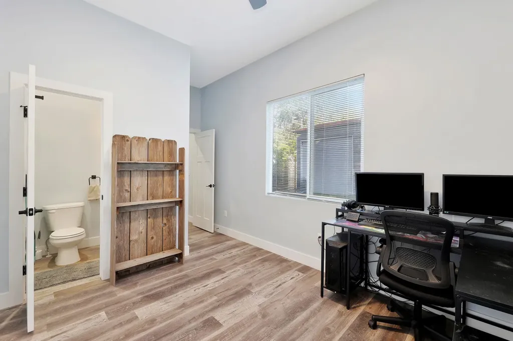 408 E 8th Street Newton KS 67114
