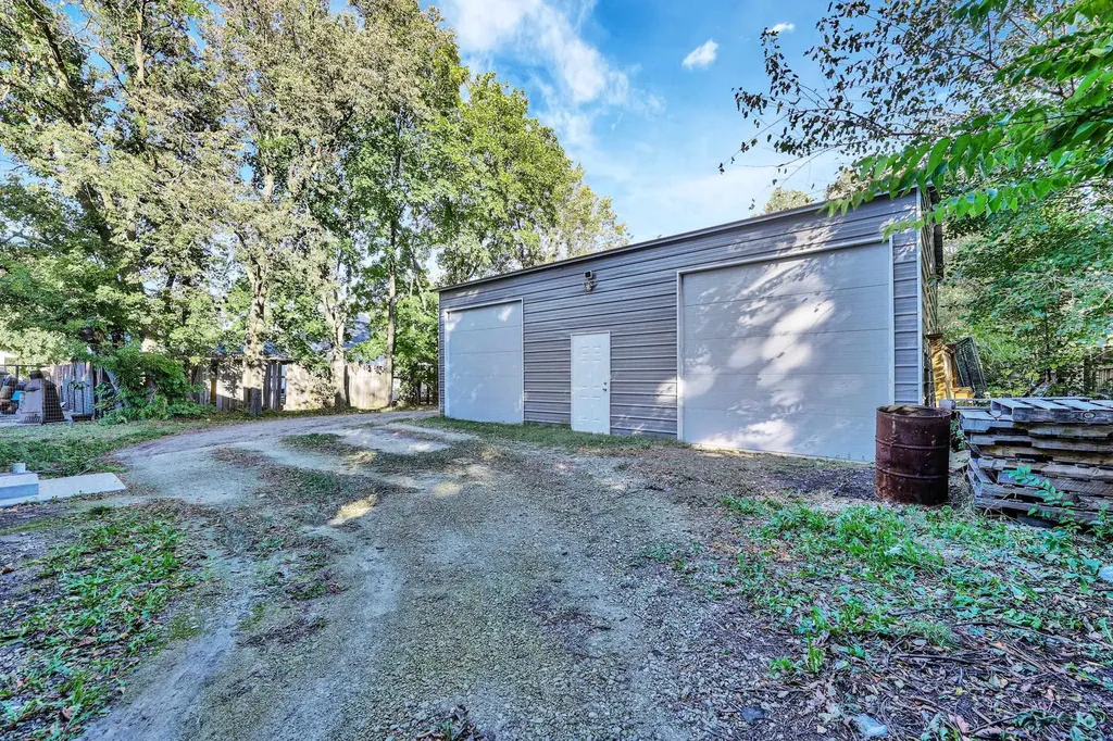 408 E 8th Street Newton KS 67114