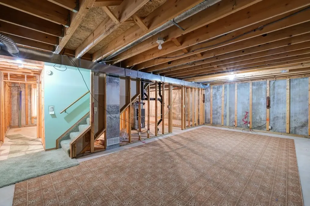 235 W Rosewood Lane Derby KS 67037
