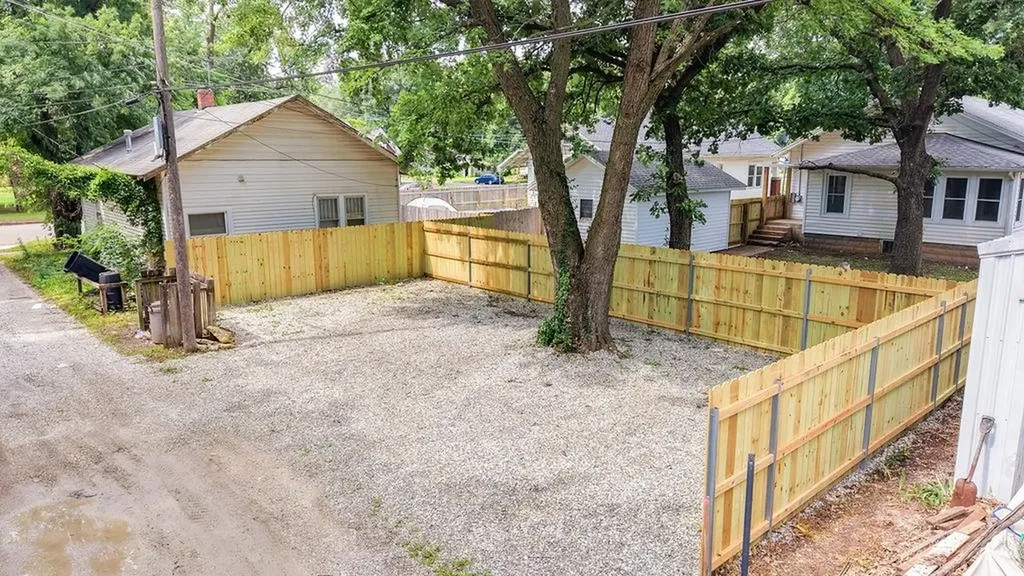 1316 Menor Street Winfield KS 67156