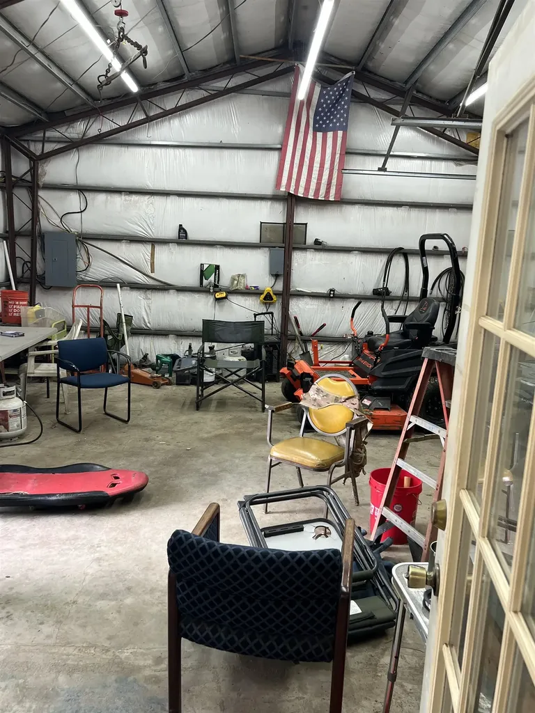 1236 N Walnut Street Eureka KS 67045