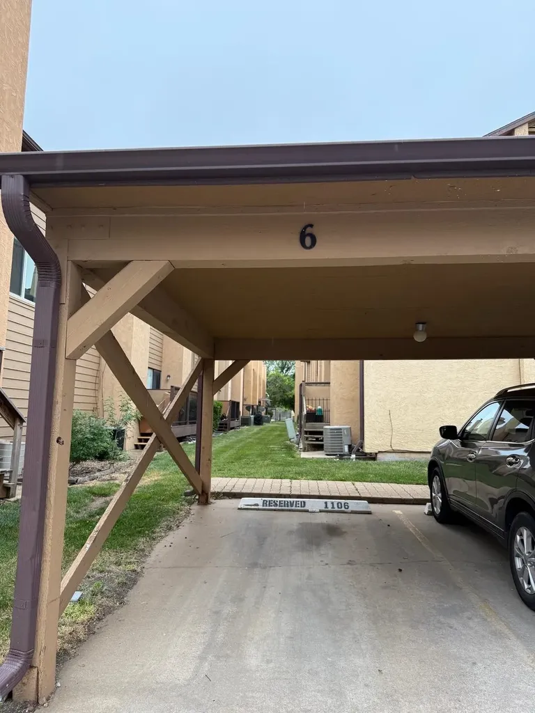 2405 S Capri Wichita KS 67210