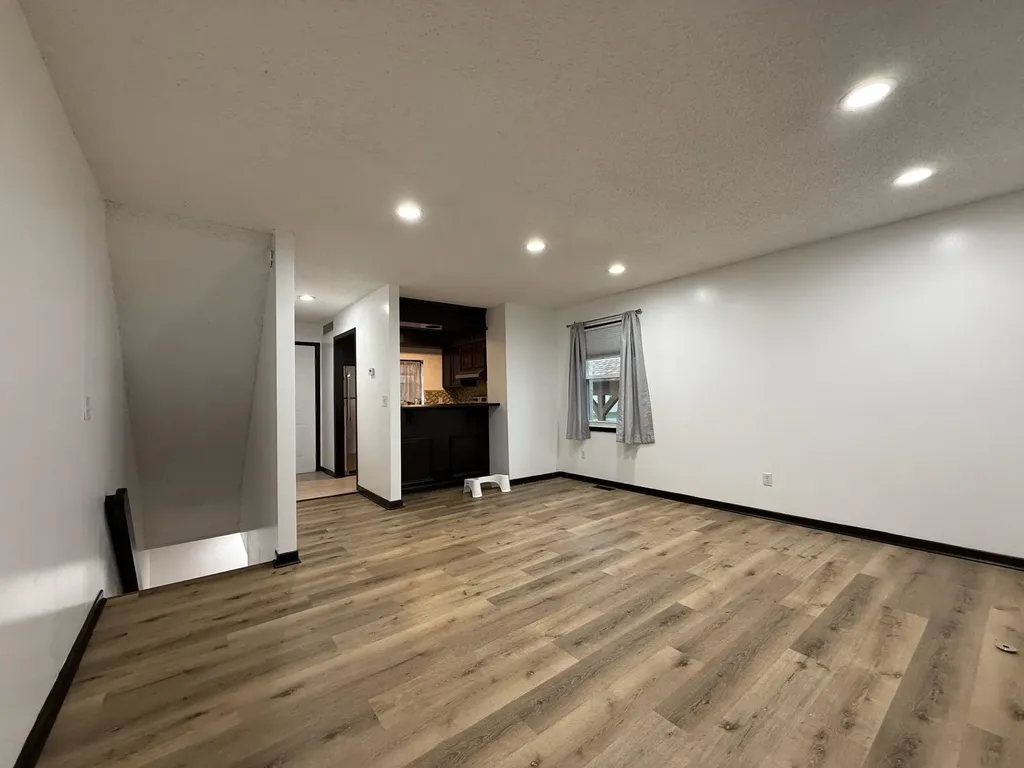 2405 S Capri Wichita KS 67210