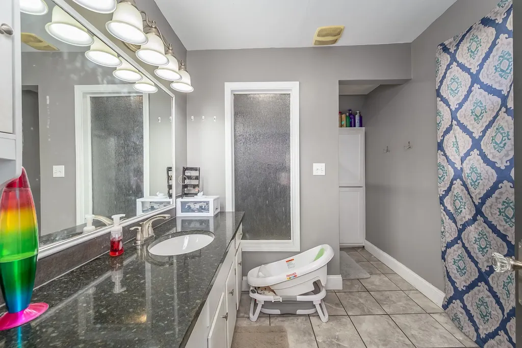 501 N C Street Wellington KS 67152