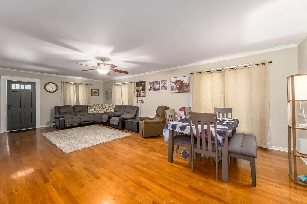 501 N C Street Wellington KS 67152