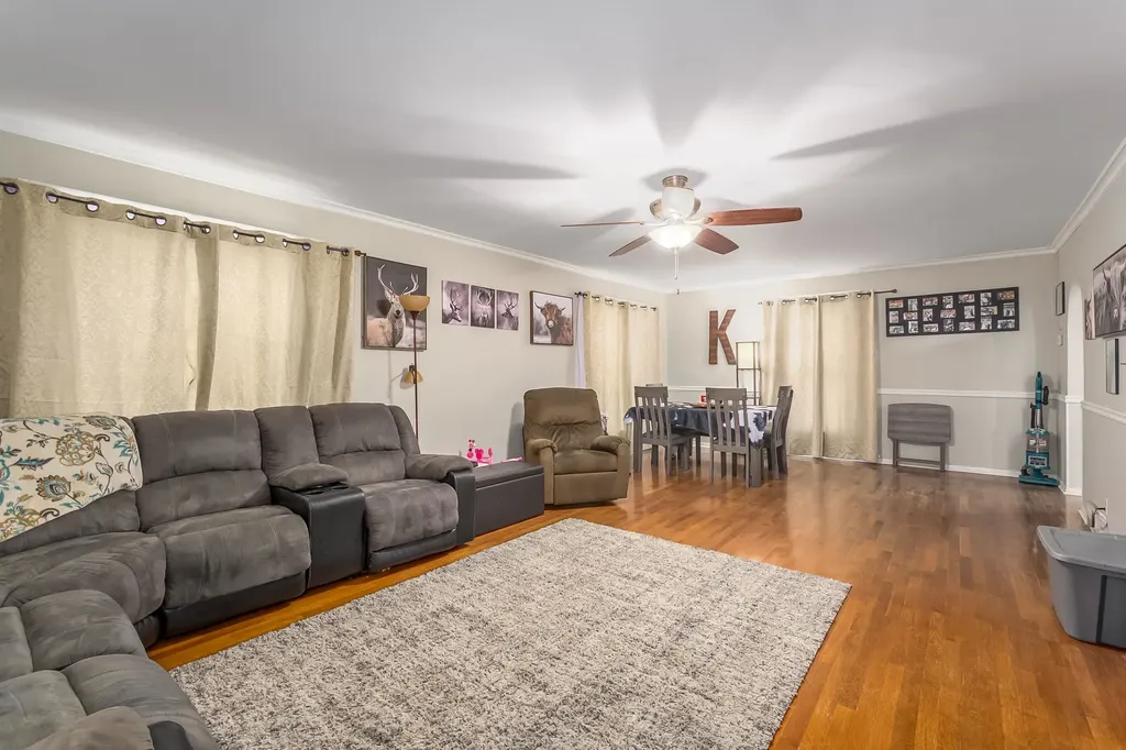 501 N C Street Wellington KS 67152