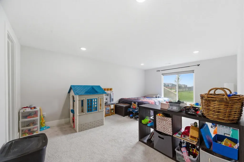 226 S Wellcrest Goddard KS 67052