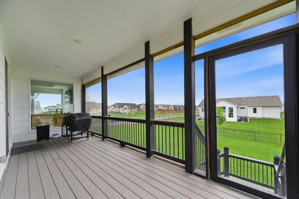 226 S Wellcrest Goddard KS 67052