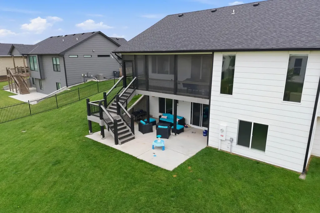 226 S Wellcrest Goddard KS 67052