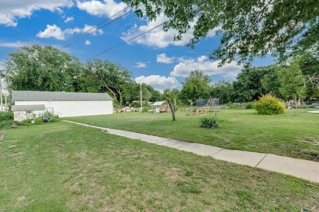 110 S Tyler Wichita KS 67209