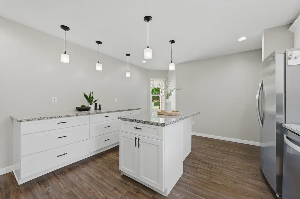 230 N Shefford Wichita KS 67212