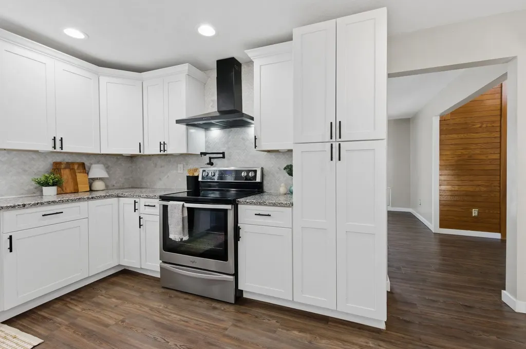 230 N Shefford Wichita KS 67212