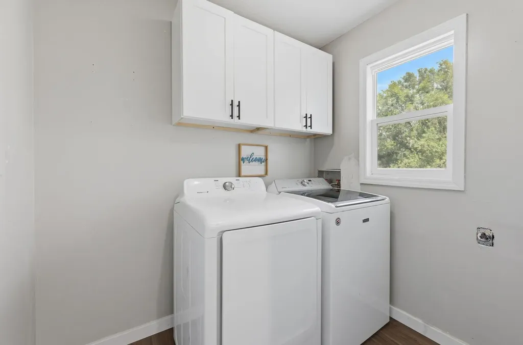 230 N Shefford Wichita KS 67212