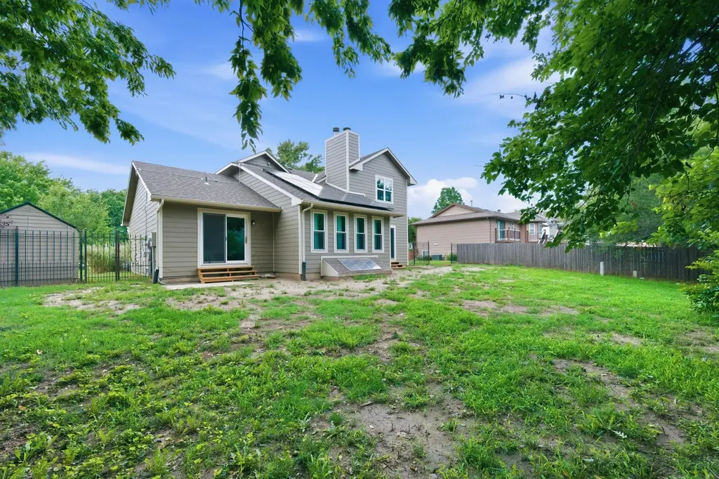 230 N Shefford Wichita KS 67212