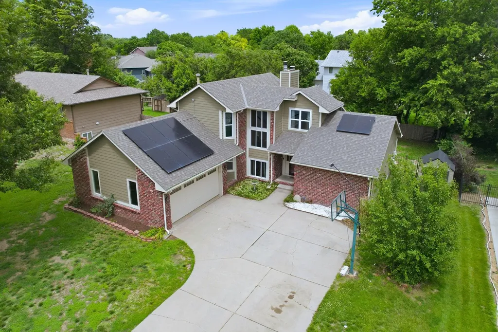 230 N Shefford Wichita KS 67212