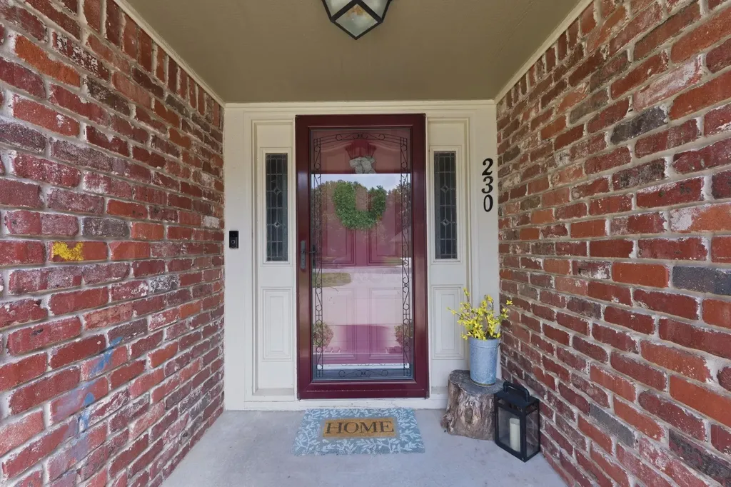 230 N Shefford Wichita KS 67212