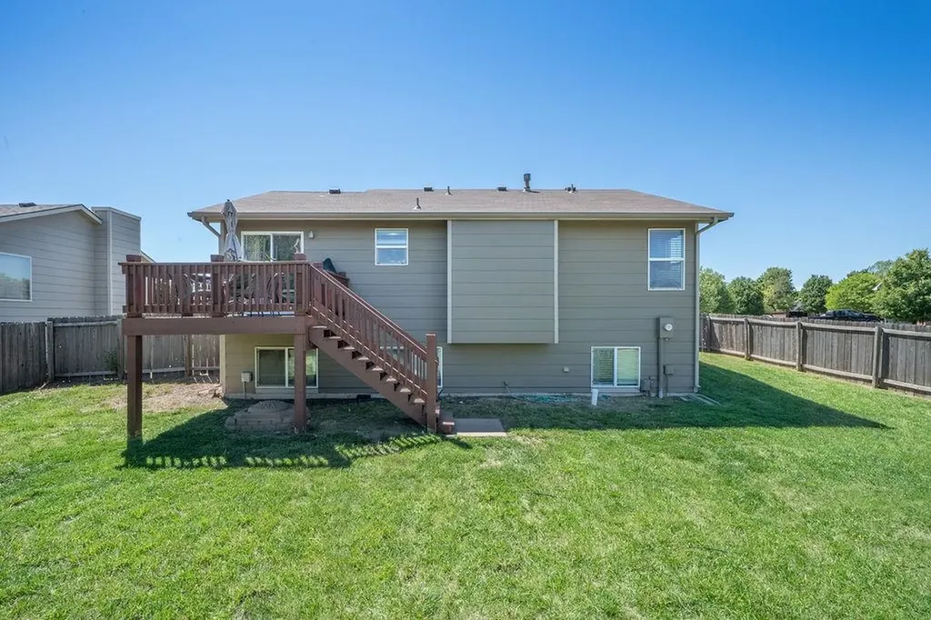 3037 E Lanners Circle Wichita KS 67219