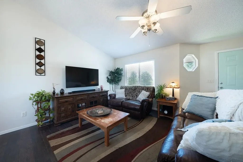 3037 E Lanners Circle Wichita KS 67219