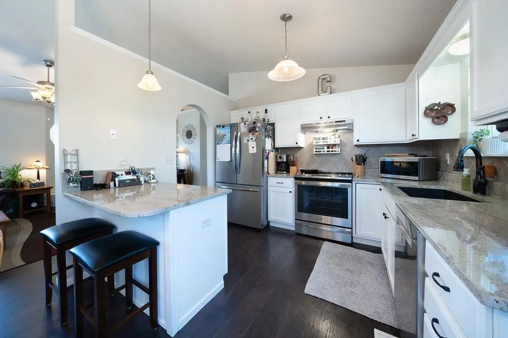3037 E Lanners Circle Wichita KS 67219