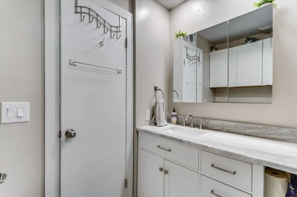 503 N Eastview Drive Mulvane KS 67110