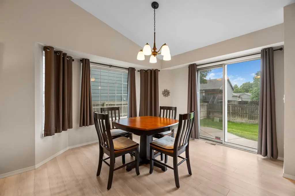 2534 E Cambridge Park City KS 67219