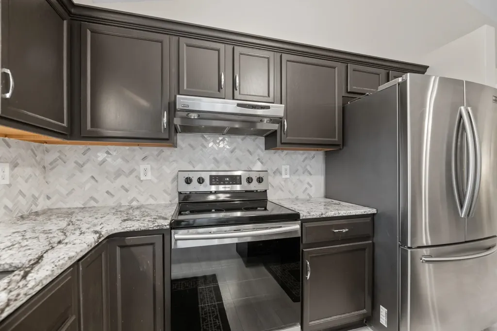 2534 E Cambridge Park City KS 67219