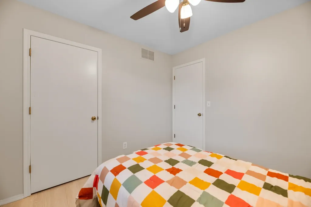 2534 E Cambridge Park City KS 67219