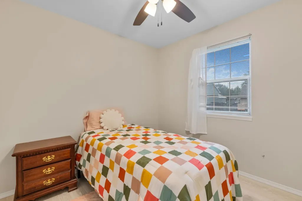 2534 E Cambridge Park City KS 67219