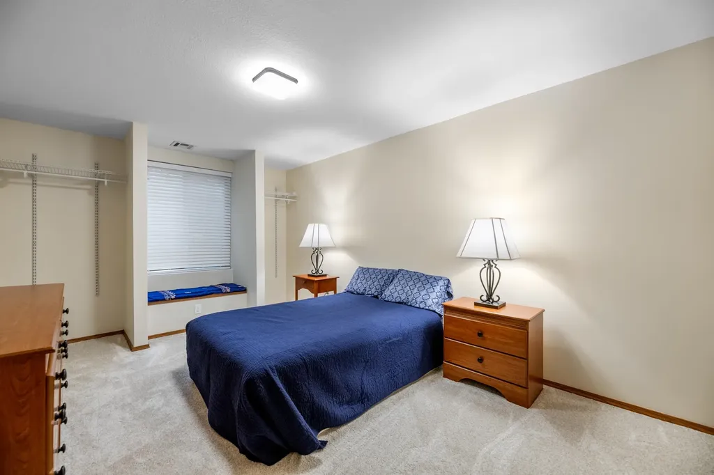 2534 E Cambridge Park City KS 67219