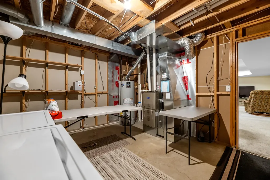 2534 E Cambridge Park City KS 67219