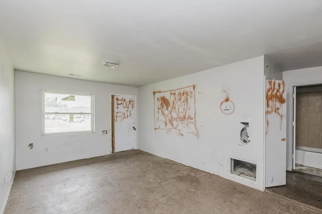 6428-6434 E Cottonwood Wichita KS 67207