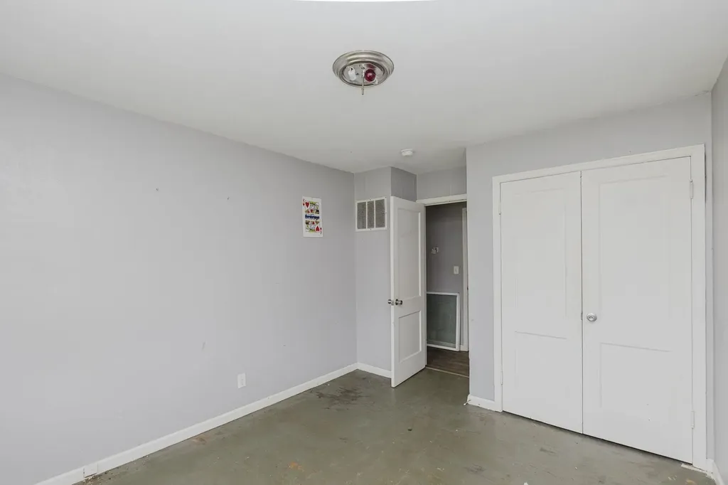 6428-6434 E Cottonwood Wichita KS 67207