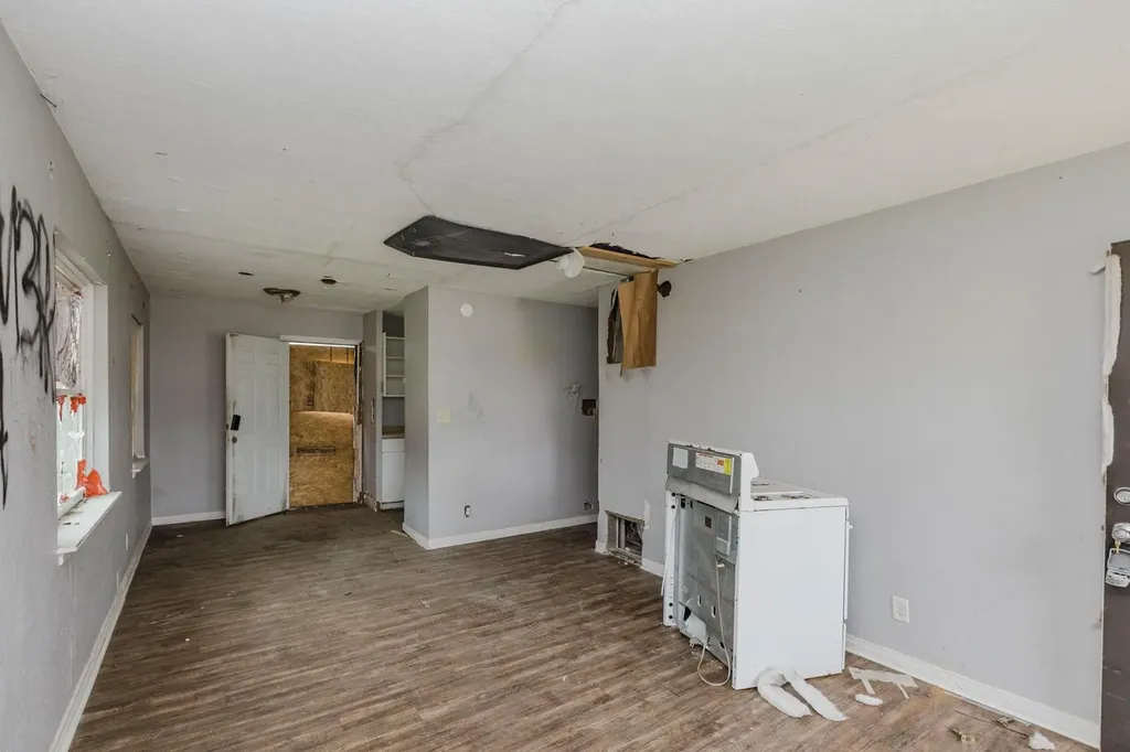 6428-6434 E Cottonwood Wichita KS 67207