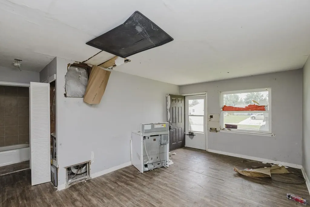 6428-6434 E Cottonwood Wichita KS 67207