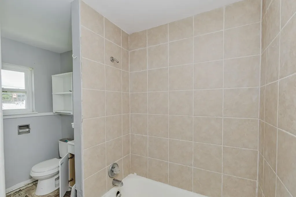 6428-6434 E Cottonwood Wichita KS 67207