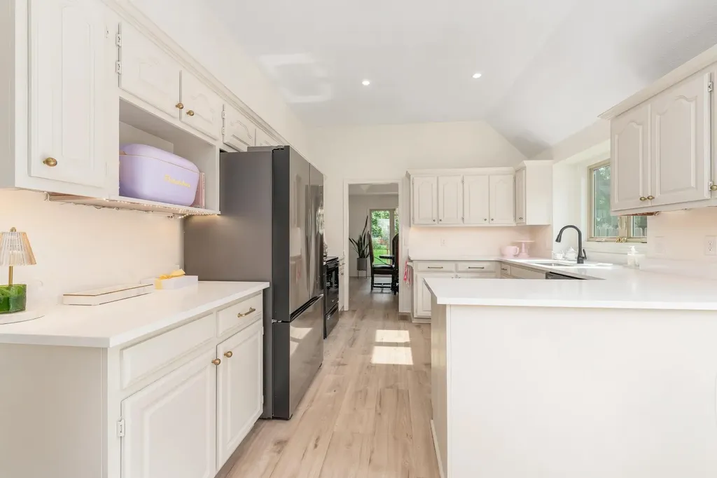9430 E Bent Tree Circle Wichita KS 67226