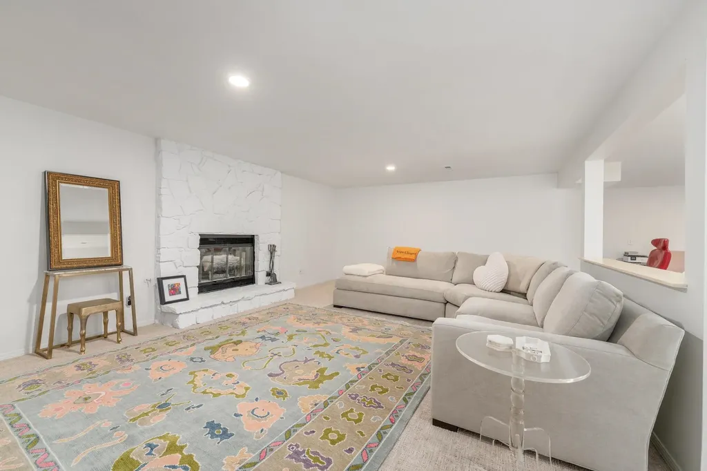 9430 E Bent Tree Circle Wichita KS 67226